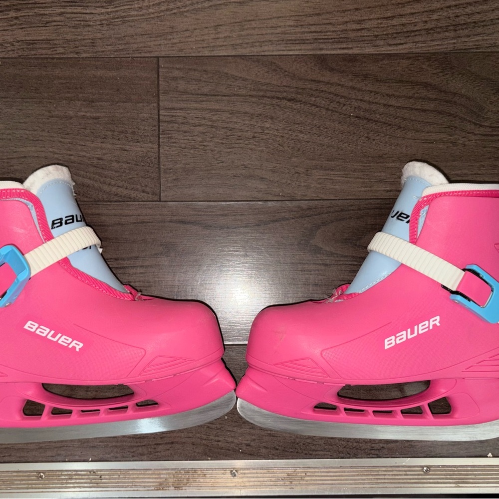 Bauer Kids Pink and Blue Ice Skates